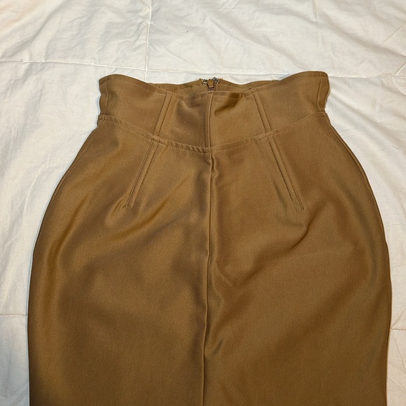 Mini pencil skirt - Picture 2 of 4